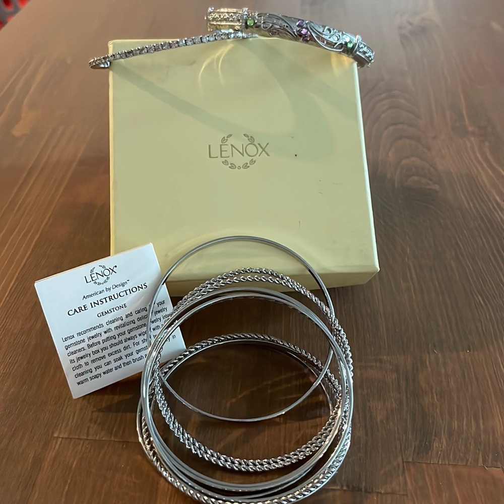 Lenox : 12 pc silver plated bracelet set